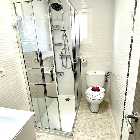 Apartbeach Bona Nova Playa Climatizado Y Paking Salou