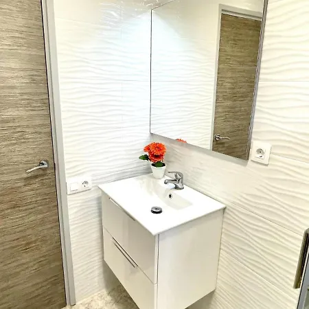 Apartbeach Bona Nova Playa Climatizado Y Paking