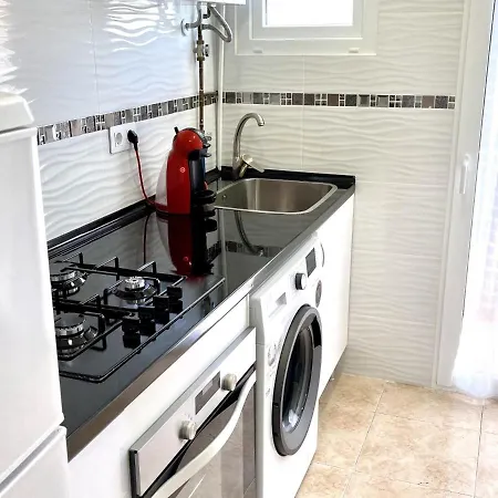 Apartbeach Bona Nova Playa Climatizado Y Paking Salou